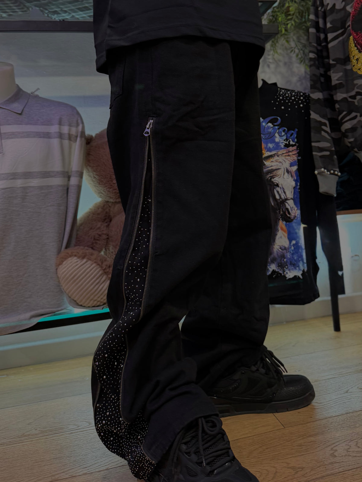 Jeans Nero con Zip apribile e Strass