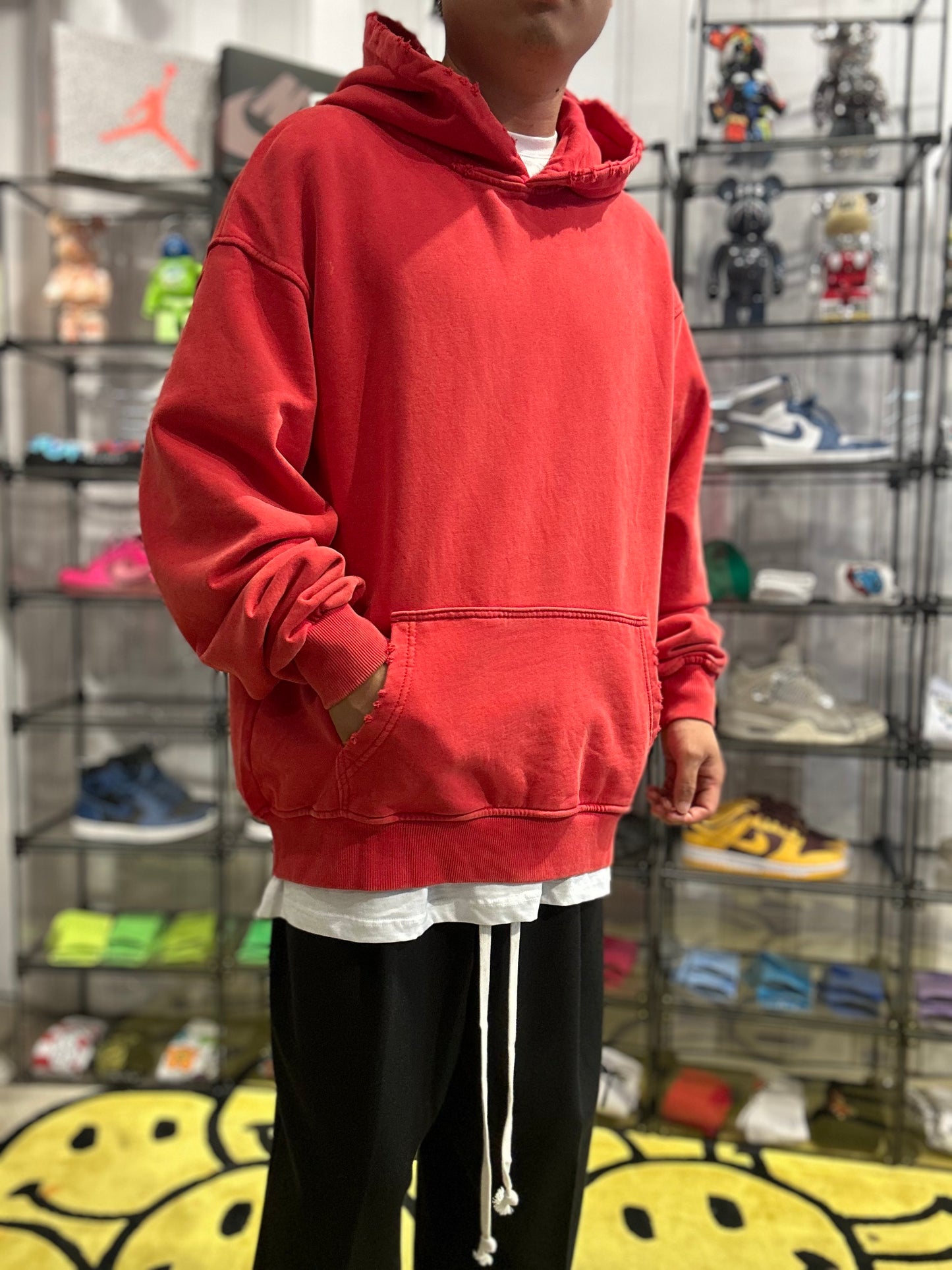 Felpa con taglio vivo