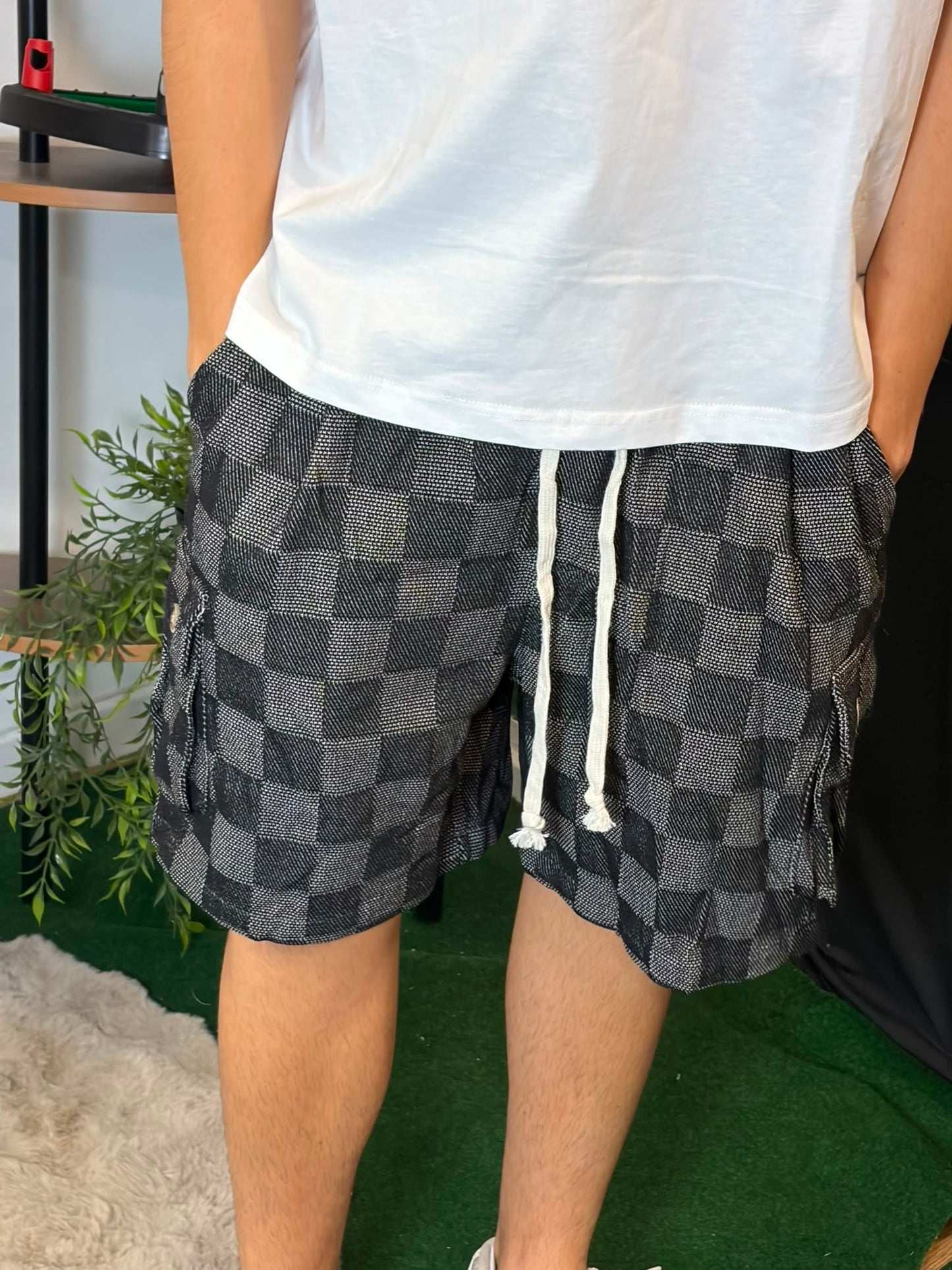 Pantaloni quadrati