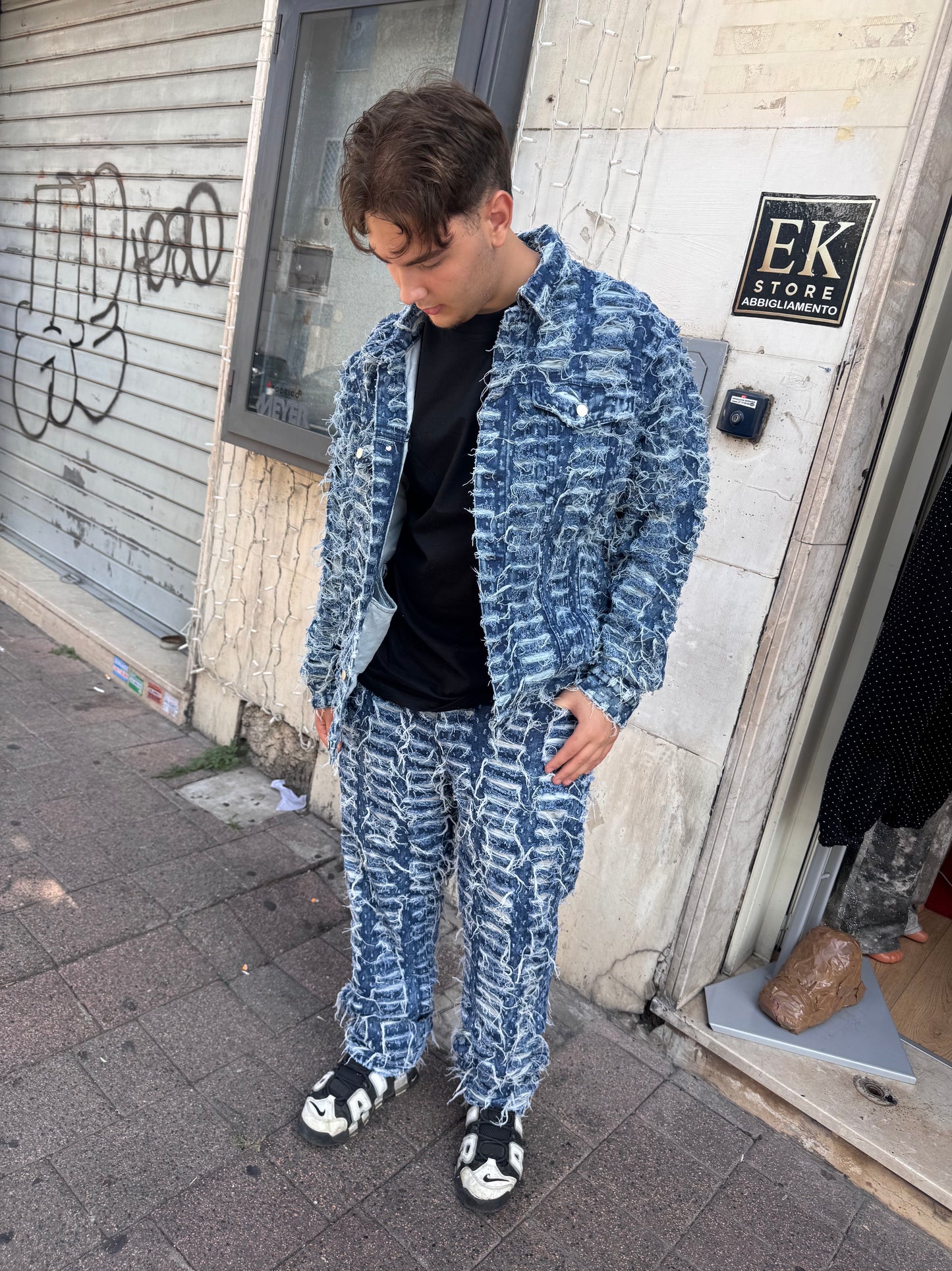 coordinato jeans dettagliato